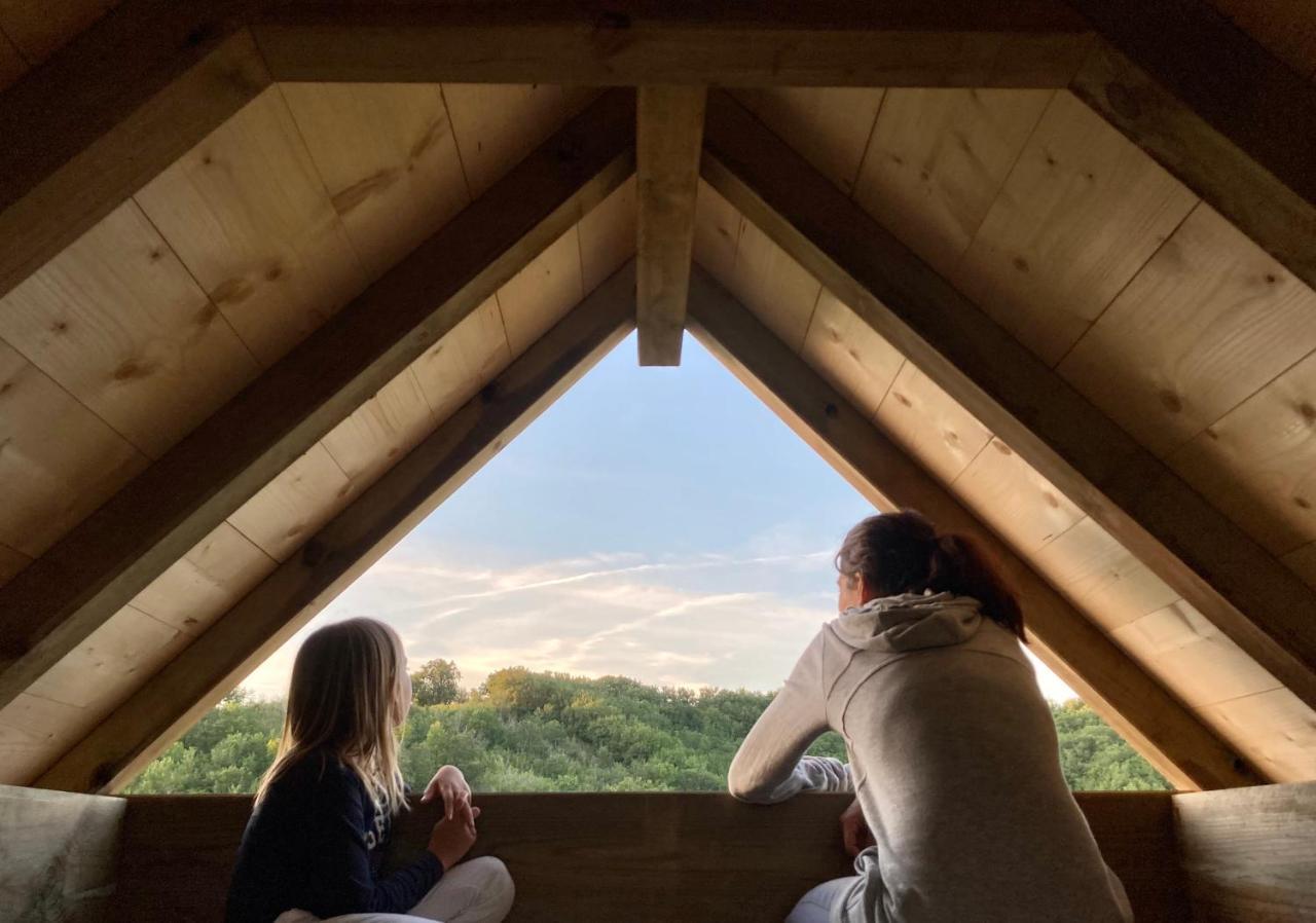 Cabane Bivouac Avec Echelle A L'Ombre Des Chenes Idrac-Respailles エクステリア 写真